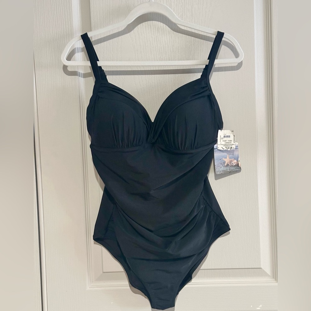 Women’s Brand New swimsuit